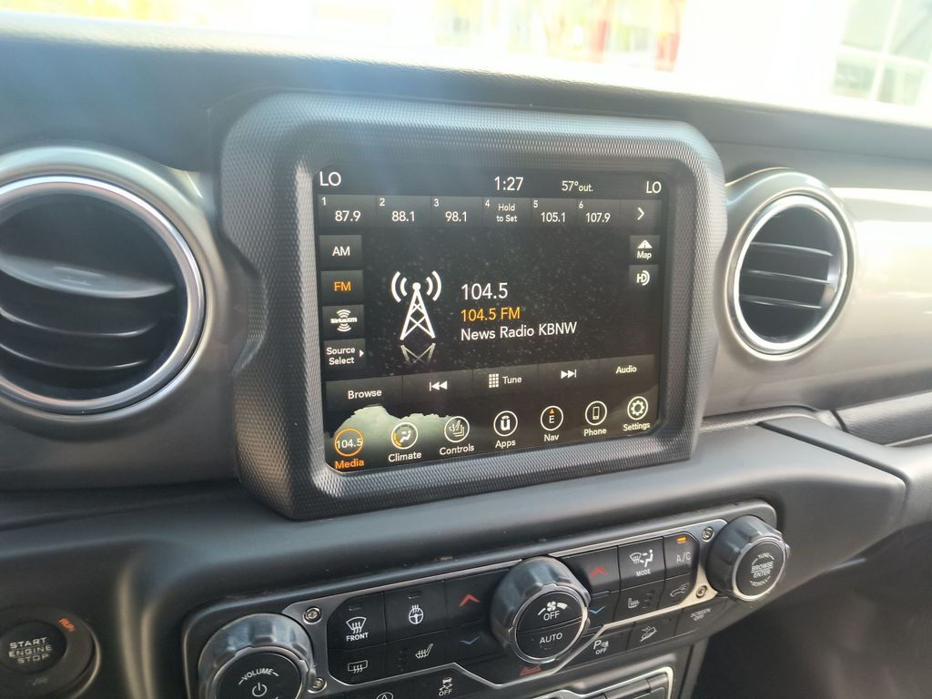 Thumbnail: 2018 Jeep Wrangler - 11