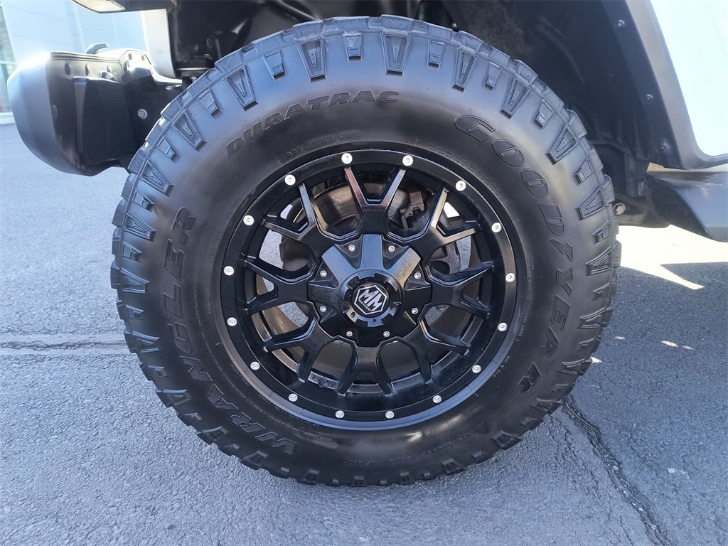 Thumbnail: 2020 Jeep Wrangler - 6