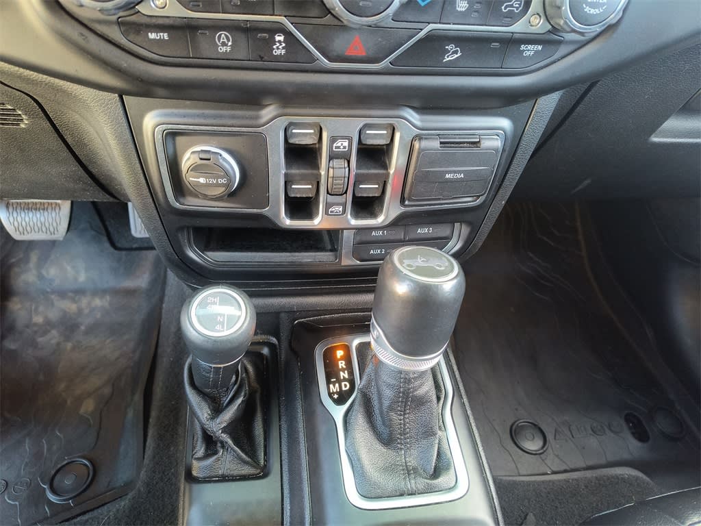 Thumbnail: 2020 Jeep Wrangler - 12