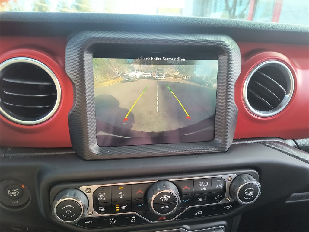 Thumbnail: 2023 Jeep Wrangler - 21