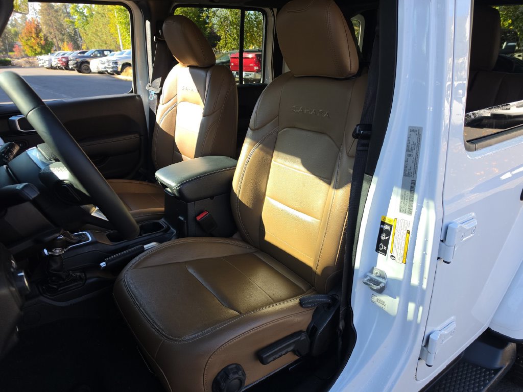 Thumbnail: 2022 Jeep Wrangler - 7
