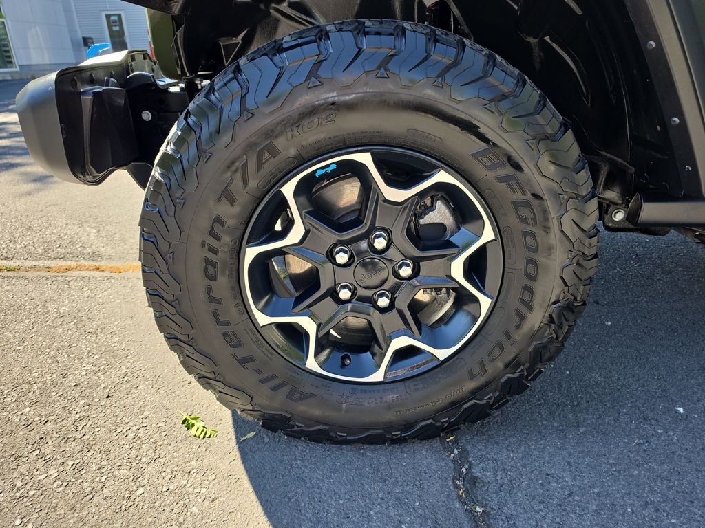 Thumbnail: 2023 Jeep Wrangler - 6