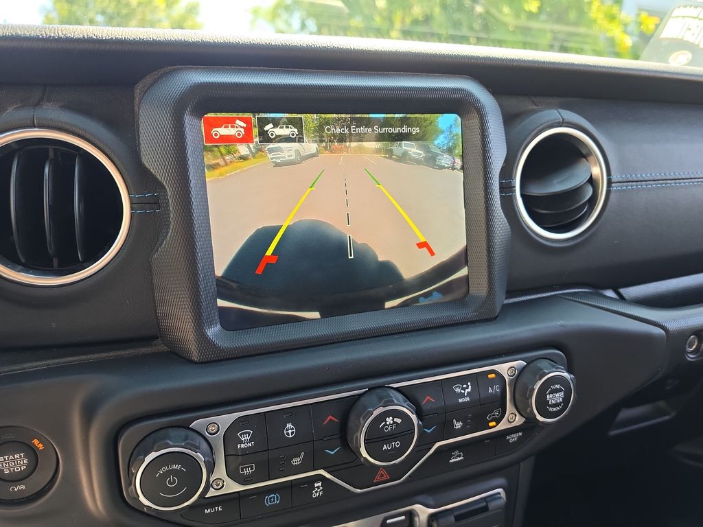 Thumbnail: 2023 Jeep Wrangler - 23