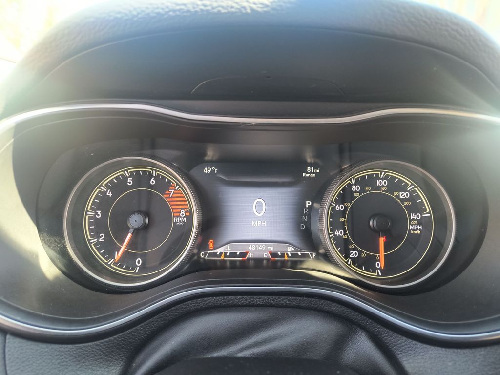 Thumbnail: 2019 Jeep Cherokee - 13