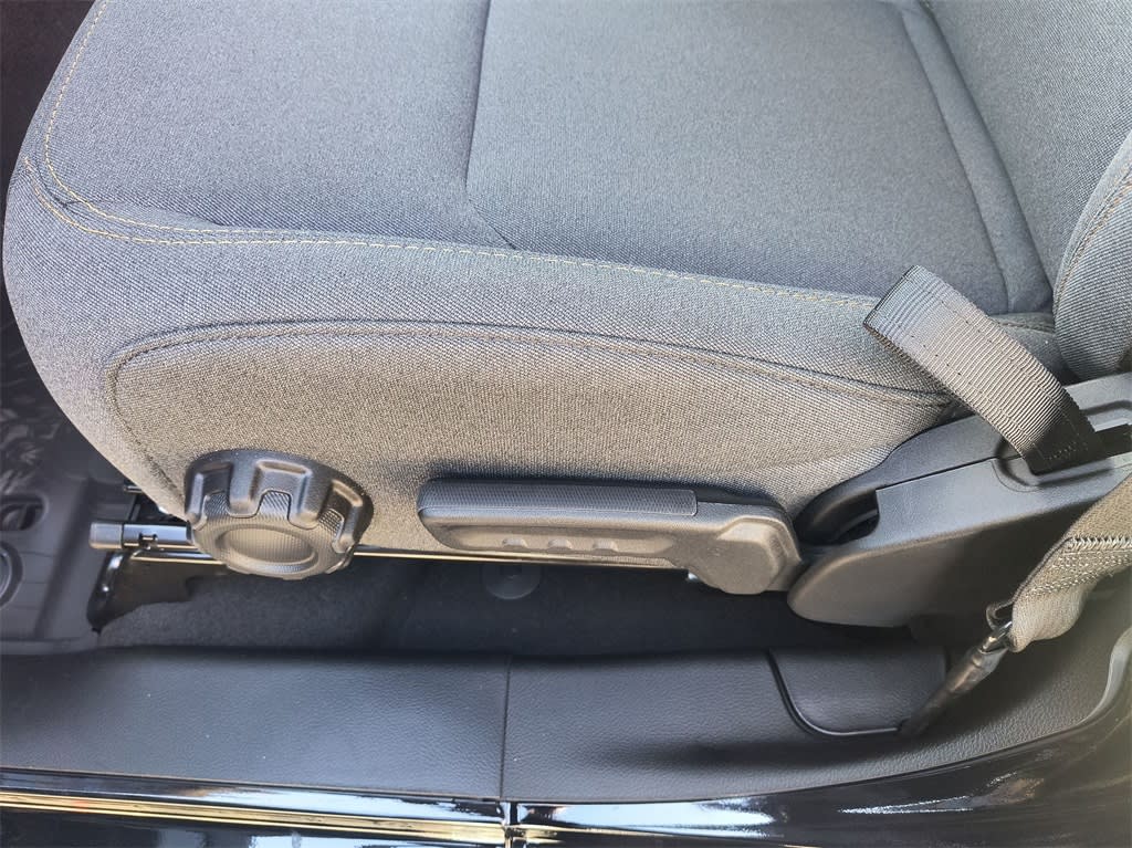 Thumbnail: 2025 Jeep Wrangler - 19