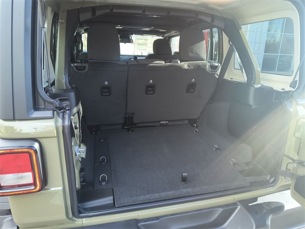 Thumbnail: 2026 Jeep Wrangler - 24