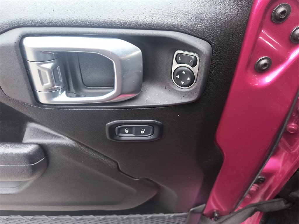 Thumbnail: 2024 Jeep Wrangler - 22