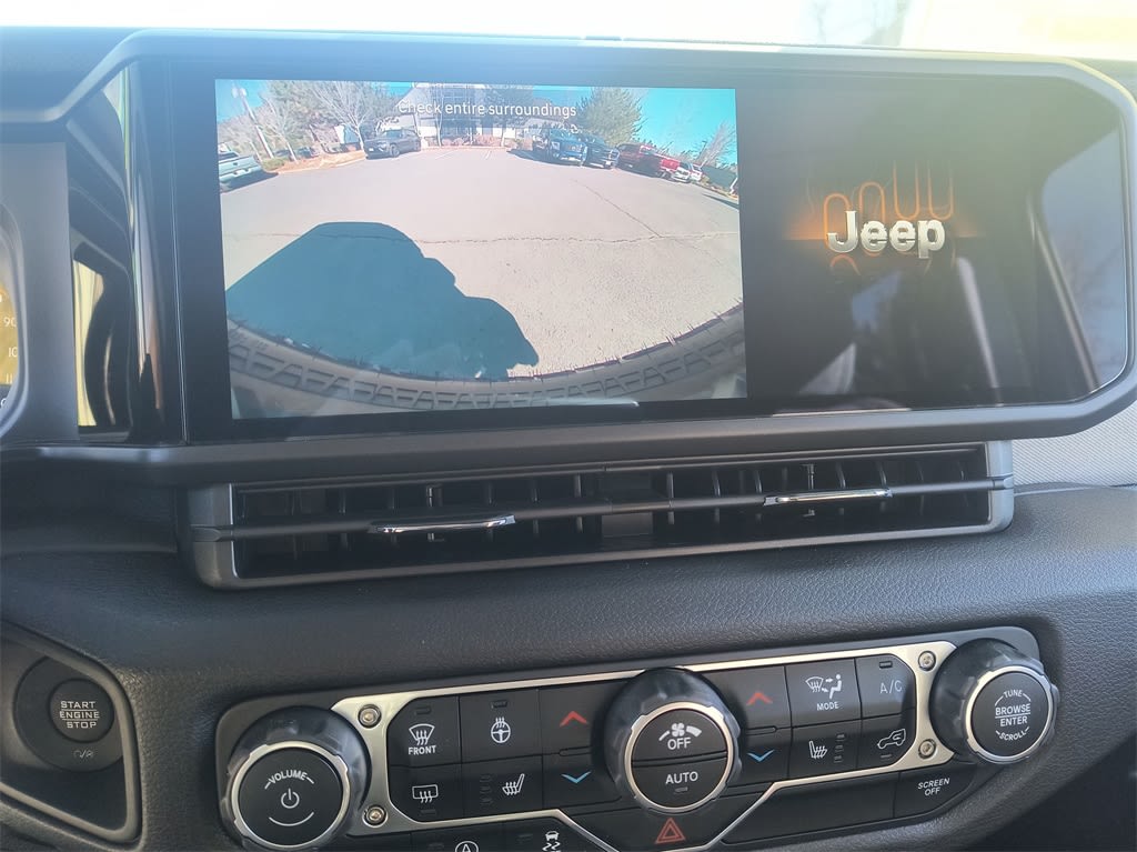 2025 Jeep Wrangler Sport 21