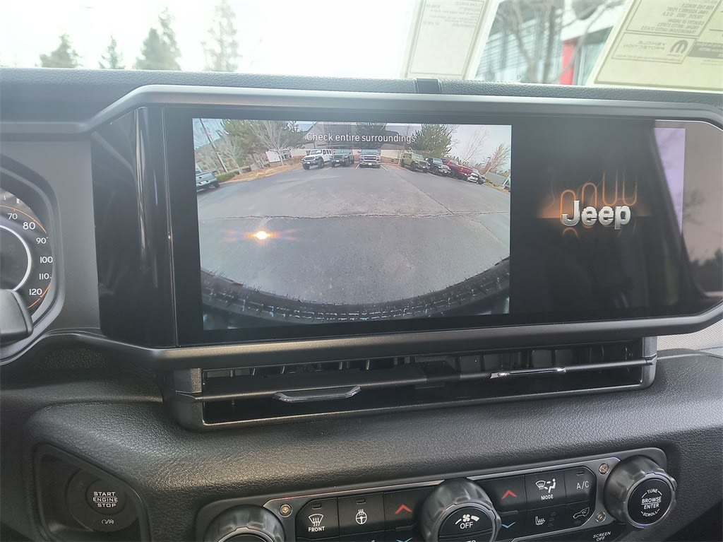 2025 Jeep Wrangler Sport 22