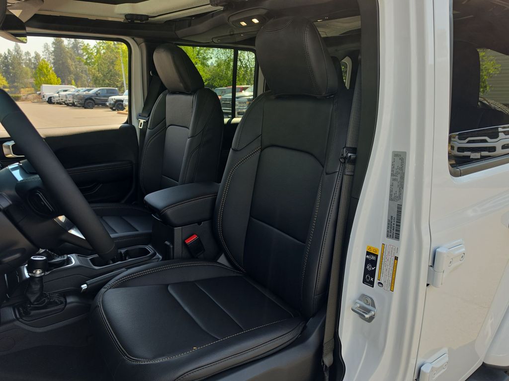 Thumbnail: 2026 Jeep Wrangler - 8
