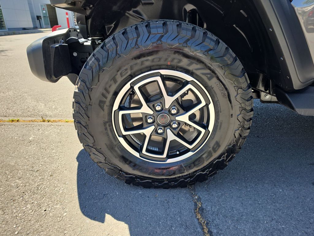 Thumbnail: 2024 Jeep Wrangler - 5