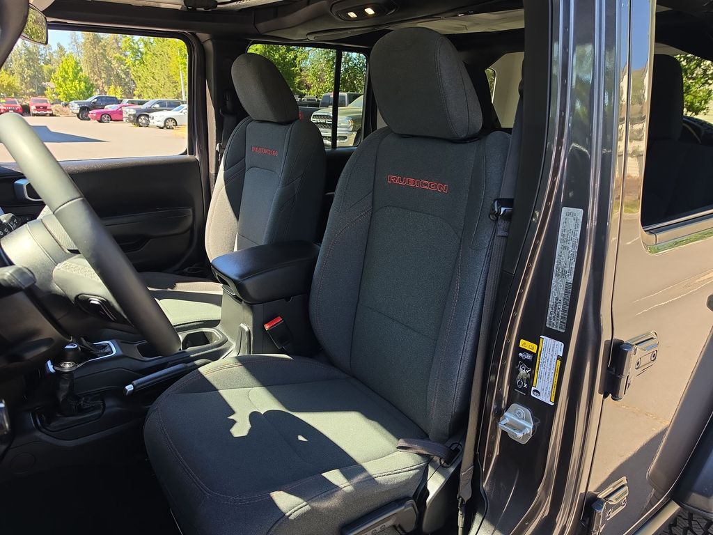 Thumbnail: 2025 Jeep Wrangler - 7