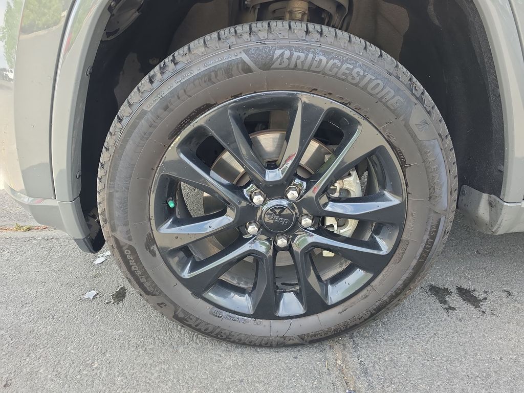 Thumbnail: 2021 Jeep Grand Cherokee - 6