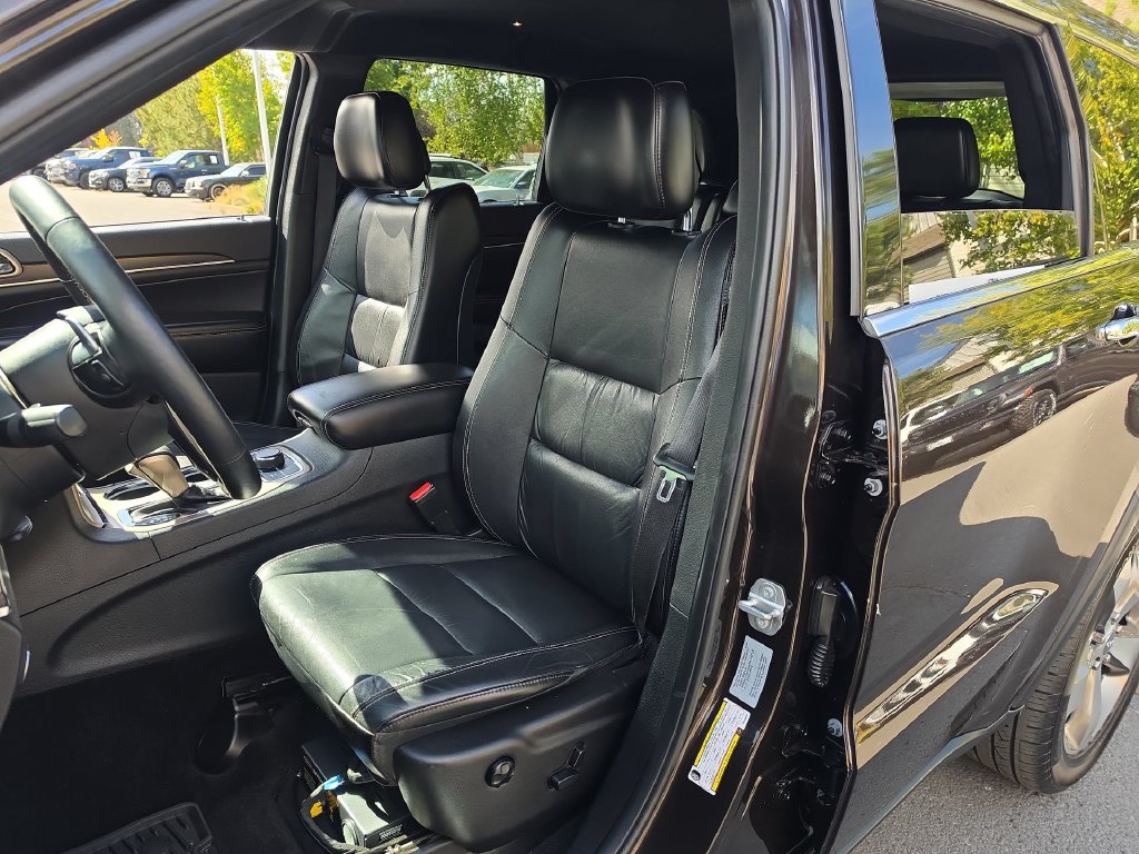 Thumbnail: 2016 Jeep Grand Cherokee - 7