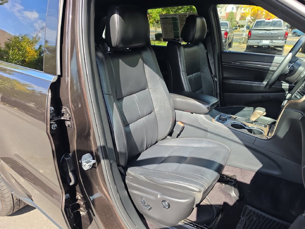 Thumbnail: 2016 Jeep Grand Cherokee - 8