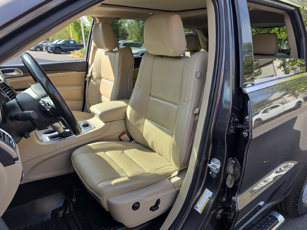Thumbnail: 2021 Jeep Grand Cherokee - 7