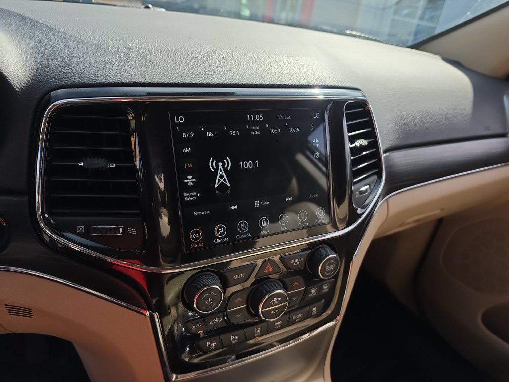 Thumbnail: 2021 Jeep Grand Cherokee - 10