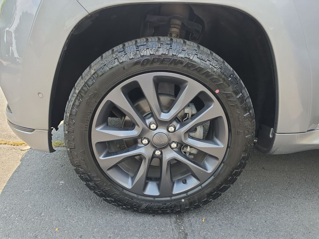 Thumbnail: 2019 Jeep Grand Cherokee - 5
