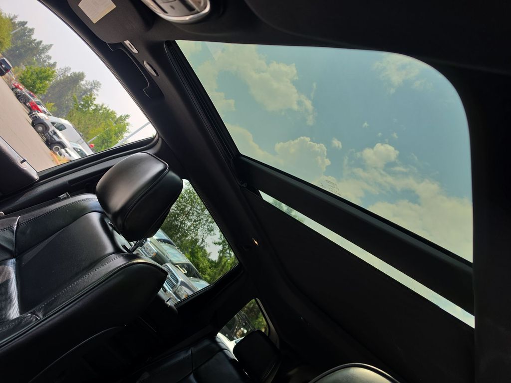 Thumbnail: 2019 Jeep Grand Cherokee - 26
