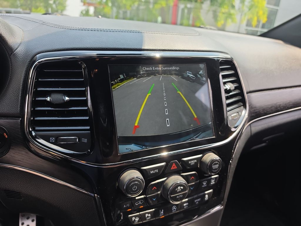 Thumbnail: 2019 Jeep Grand Cherokee - 22