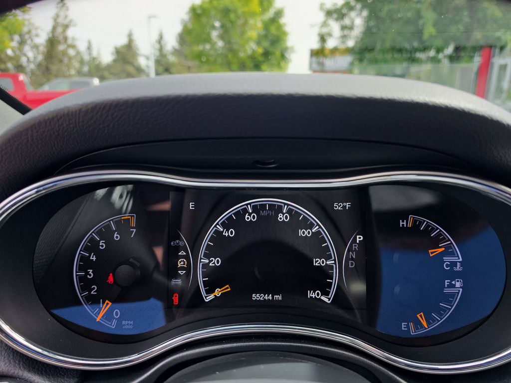 Thumbnail: 2020 Jeep Grand Cherokee - 13