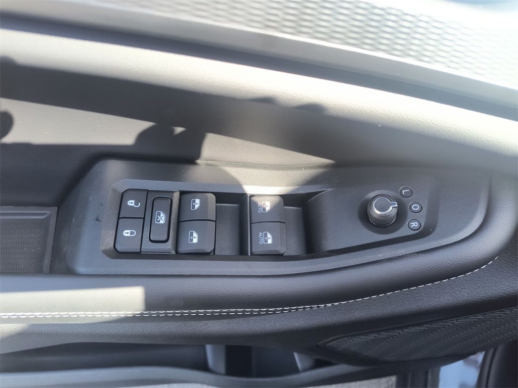 2025 Jeep Grand Cherokee Laredo 21