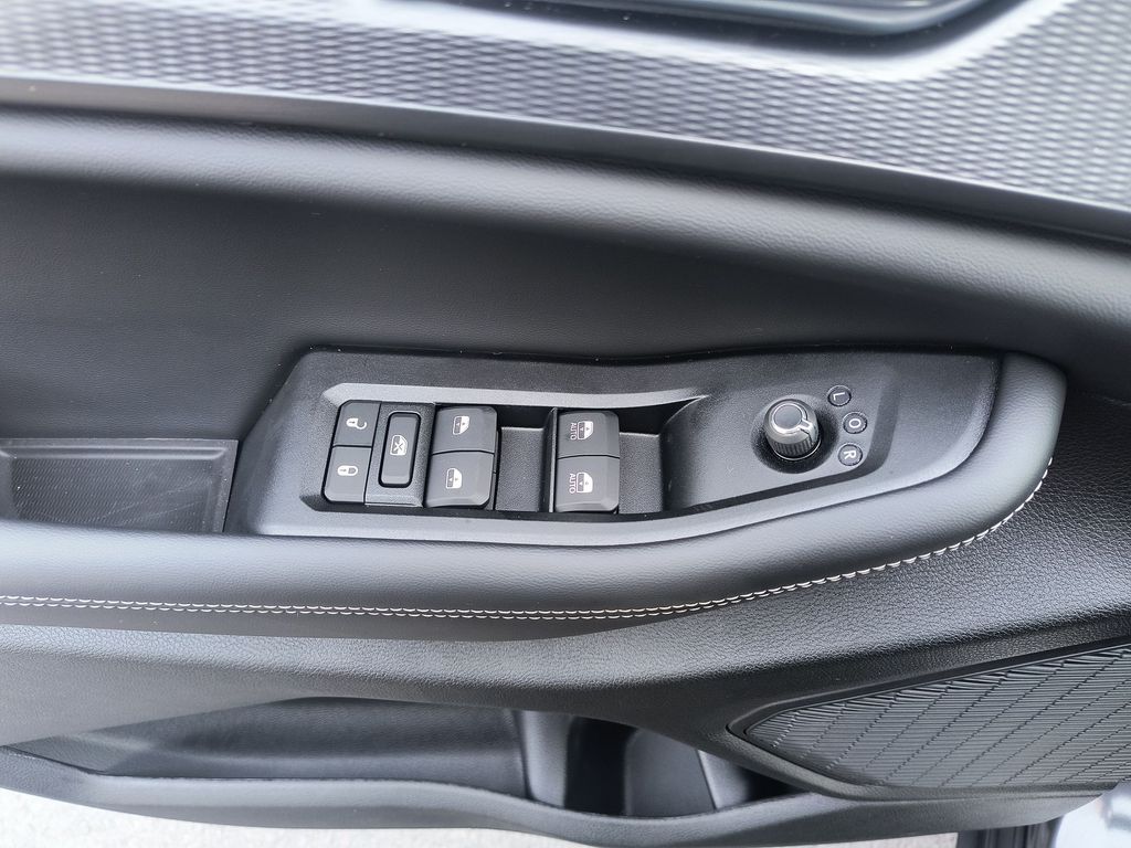Thumbnail: 2026 Jeep Grand Cherokee - 21
