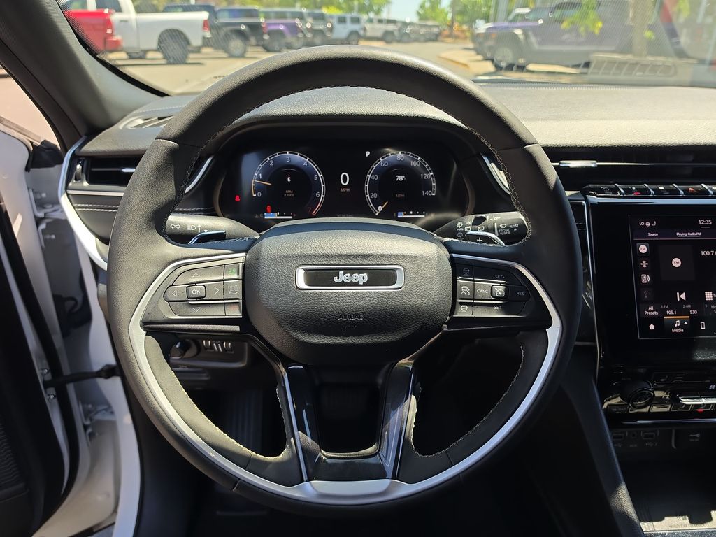 Thumbnail: 2023 Jeep Grand Cherokee - 2