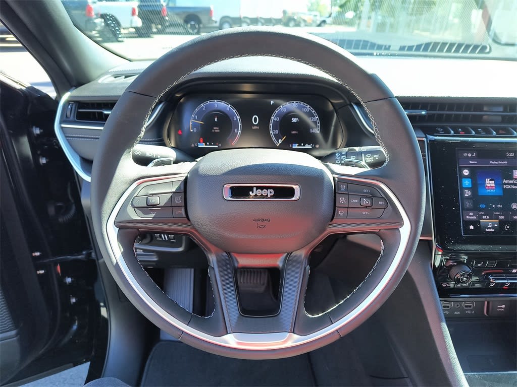 Thumbnail: 2025 Jeep Grand Cherokee - 2