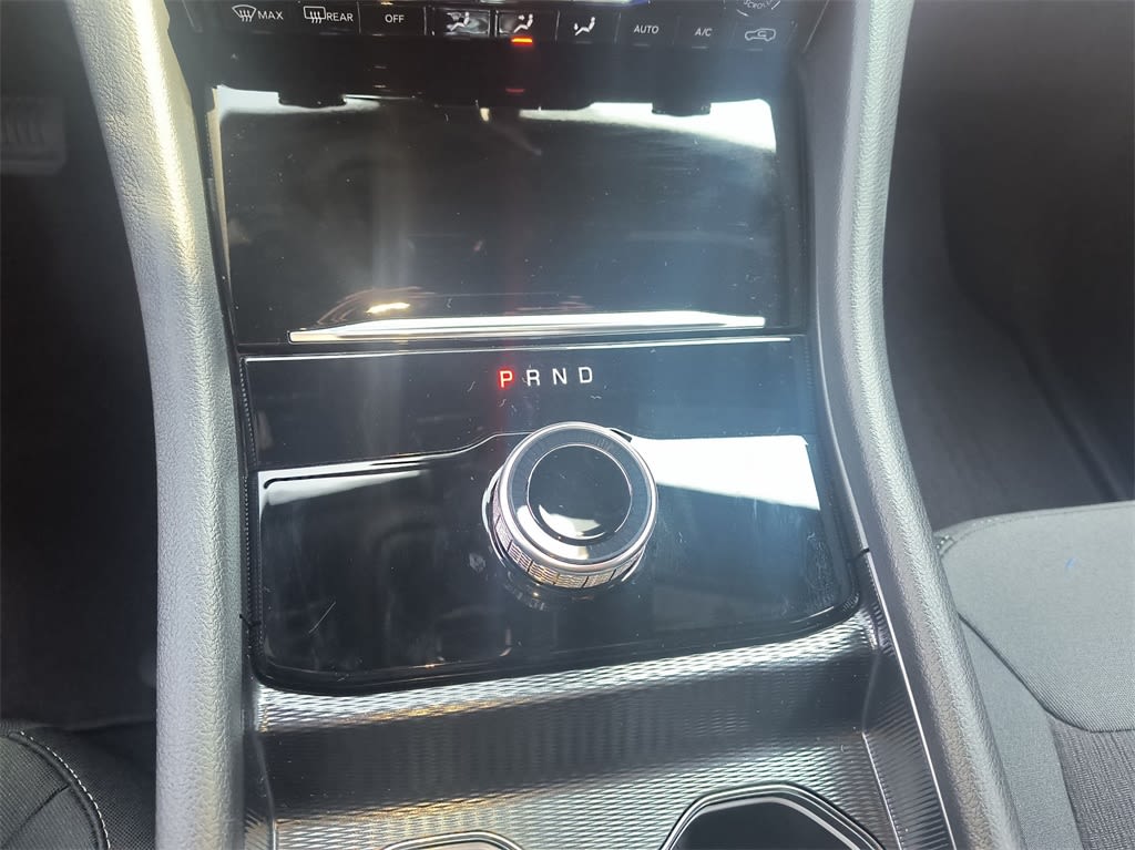 2025 Jeep Grand Cherokee Laredo 12