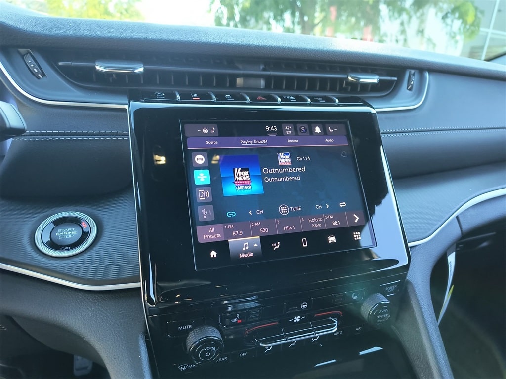 Thumbnail: 2025 Jeep Grand Cherokee - 10