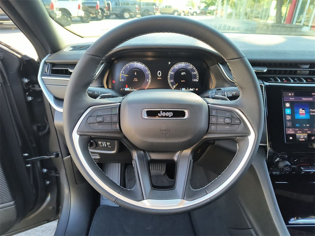 Thumbnail: 2025 Jeep Grand Cherokee - 2