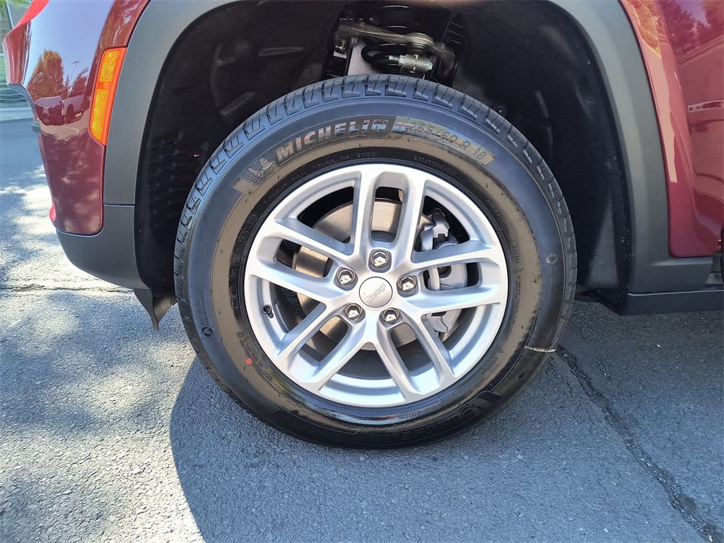 Thumbnail: 2025 Jeep Grand Cherokee - 6