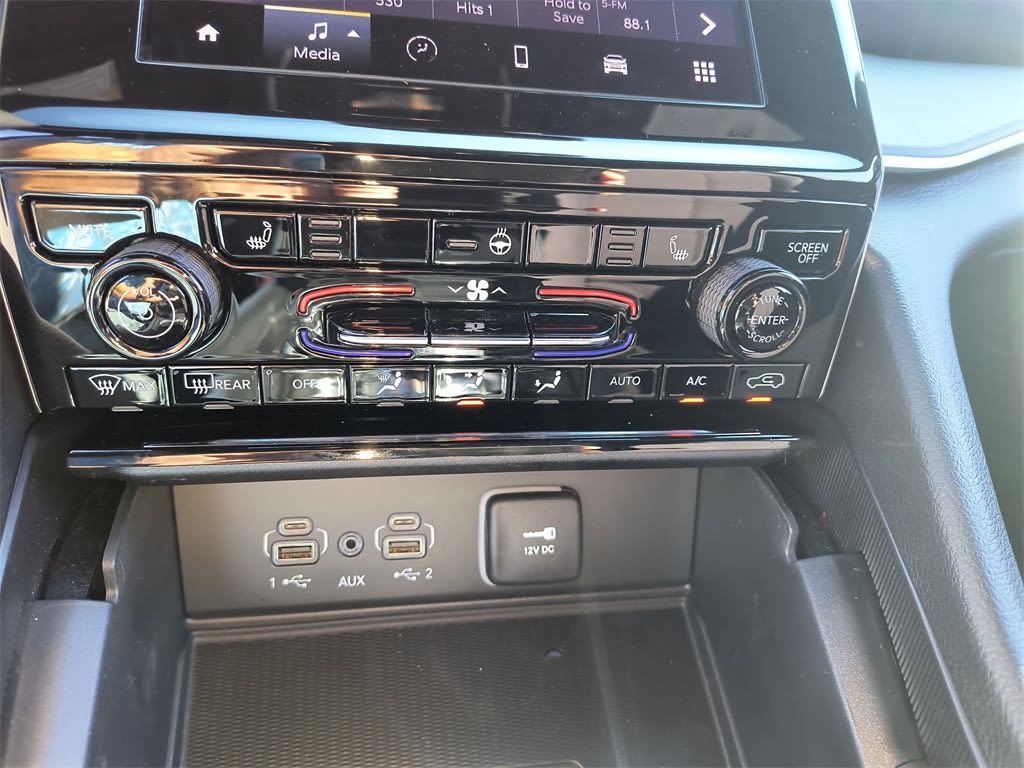 Thumbnail: 2025 Jeep Grand Cherokee - 22