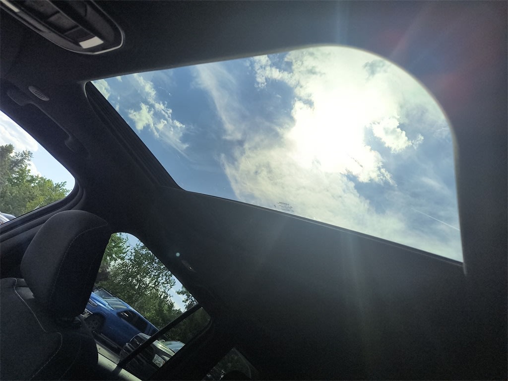 Thumbnail: 2025 Jeep Grand Cherokee - 25