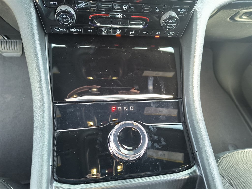 Thumbnail: 2025 Jeep Grand Cherokee - 11