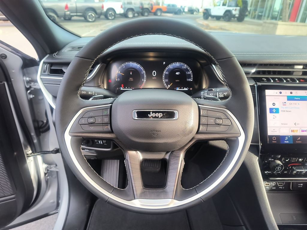 Thumbnail: 2025 Jeep Grand Cherokee - 2