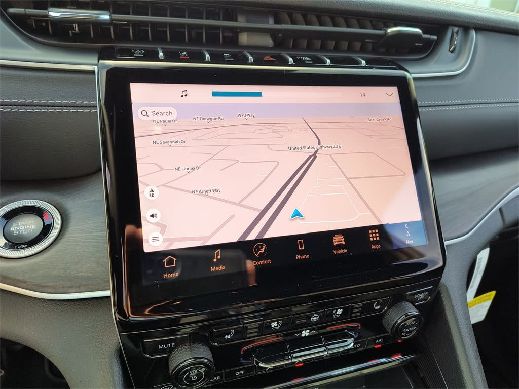 Thumbnail: 2025 Jeep Grand Cherokee - 23