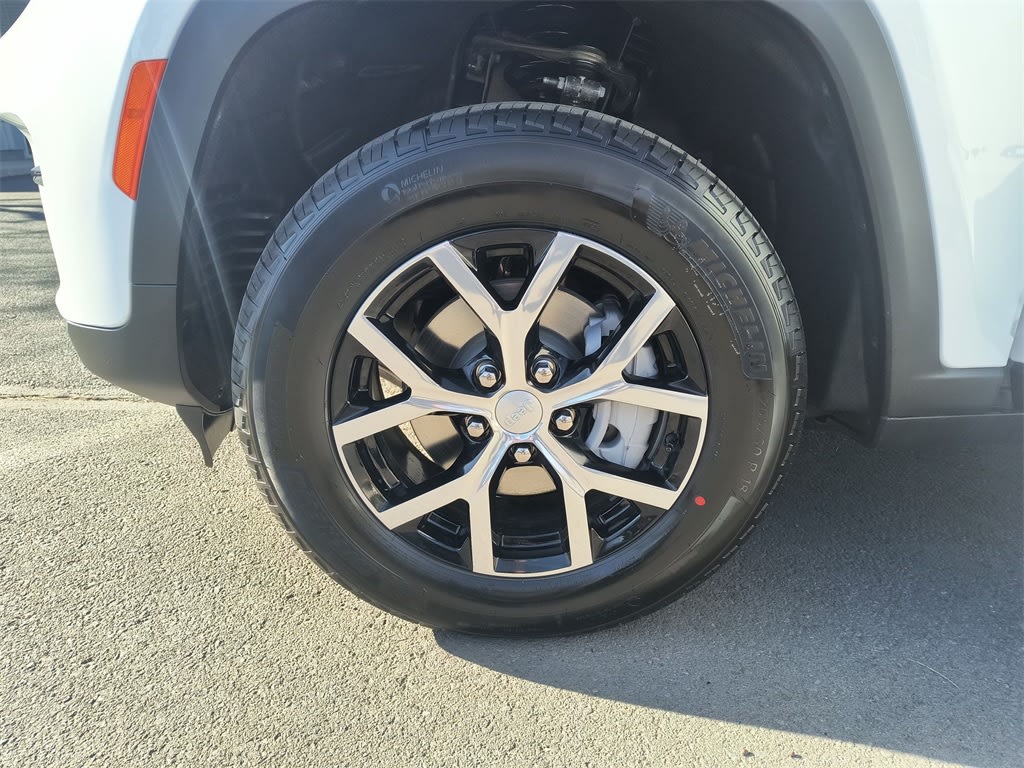 2025 Jeep Grand Cherokee Limited Edition 6
