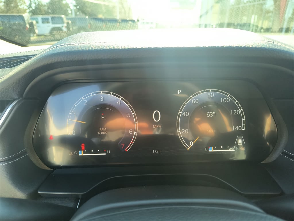 2025 Jeep Grand Cherokee Limited Edition 13