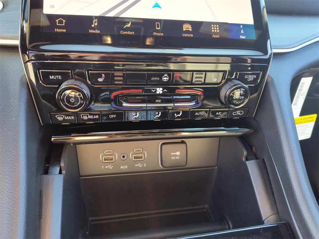 2025 Jeep Grand Cherokee Limited Edition 24