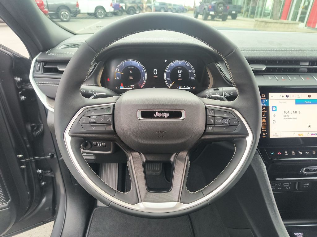 Thumbnail: 2026 Jeep Grand Cherokee - 2