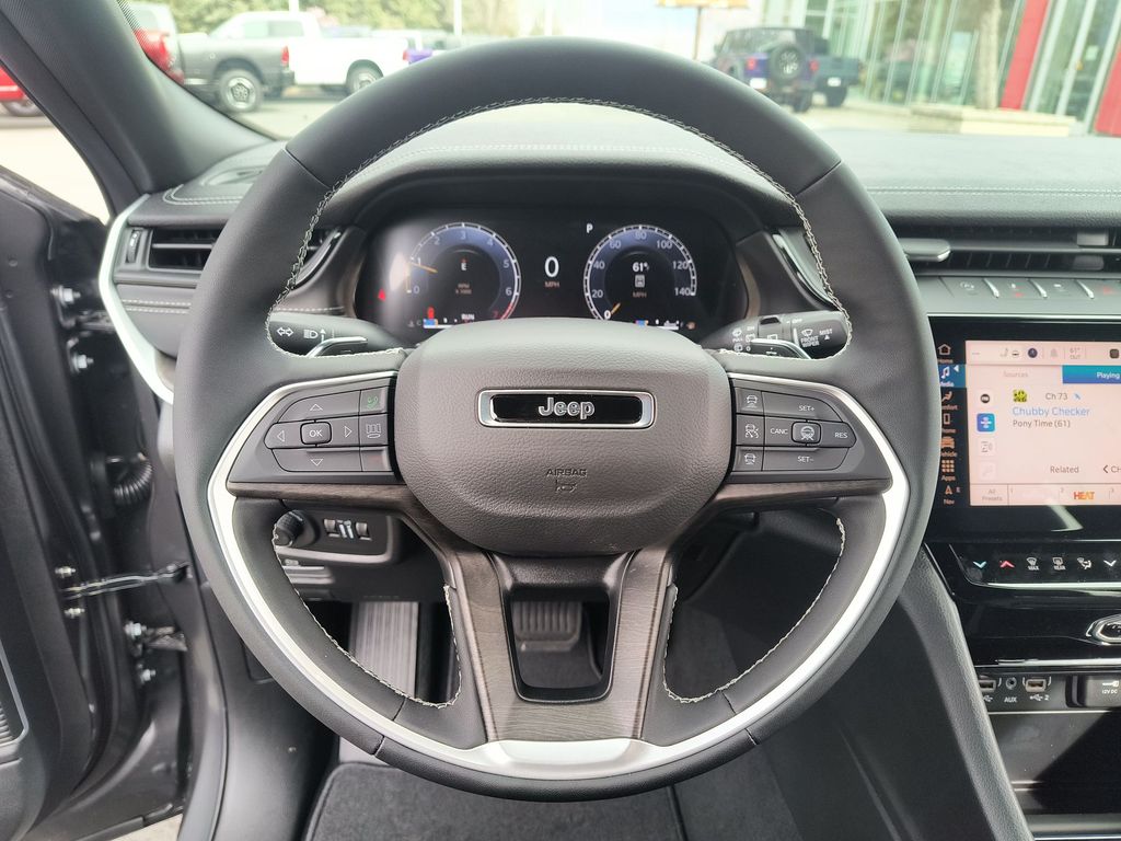 Thumbnail: 2026 Jeep Grand Cherokee - 2
