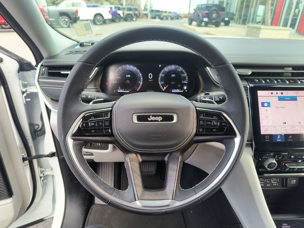 Thumbnail: 2023 Jeep Grand Cherokee - 2