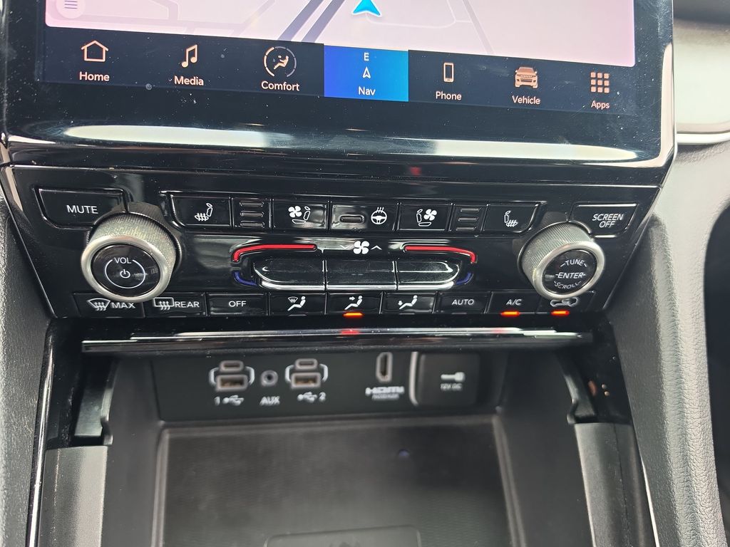 Thumbnail: 2023 Jeep Grand Cherokee - 24