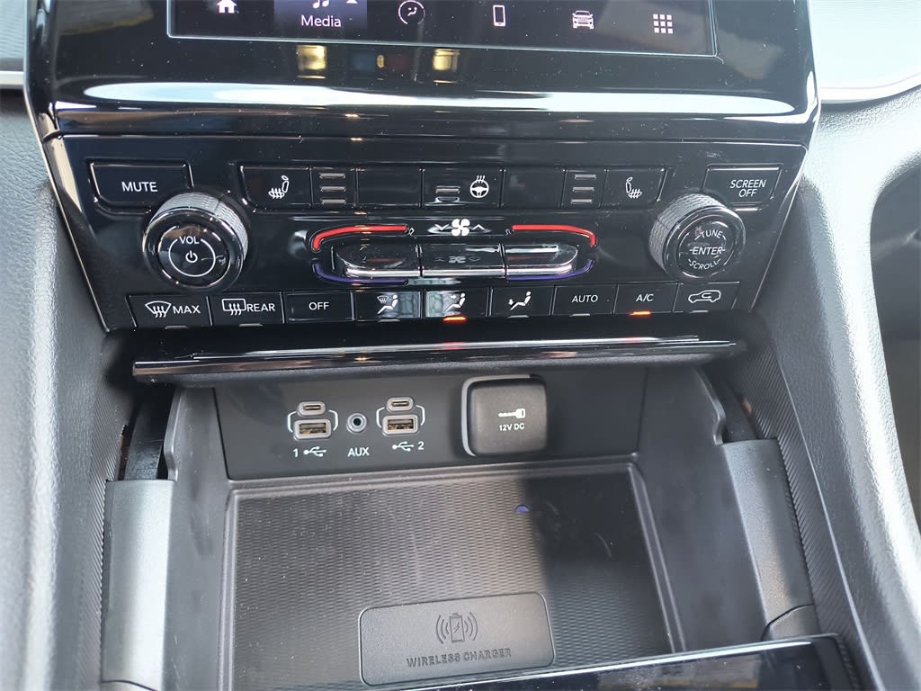 Thumbnail: 2025 Jeep Grand Cherokee L - 24