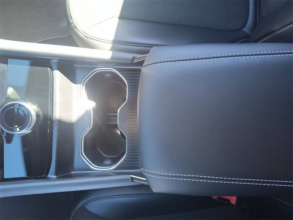 Thumbnail: 2025 Jeep Grand Cherokee L - 23