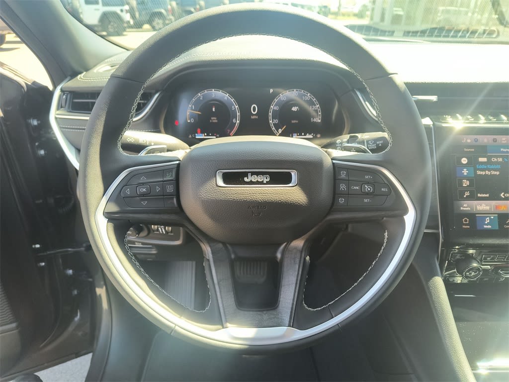 2025 Jeep Grand Cherokee L Limited Edition 2