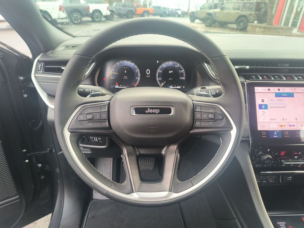 Thumbnail: 2025 Jeep Grand Cherokee L - 2