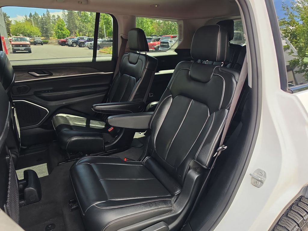 Thumbnail: 2021 Jeep Grand Cherokee L - 10